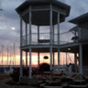 Meet your Posher, Louise